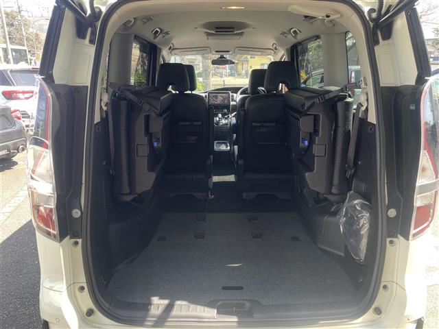 日産 セレナ １．２ Ｅ－ＰＯＷＥＲ ハイウェイスター Ｖ R2年 (関東) 99