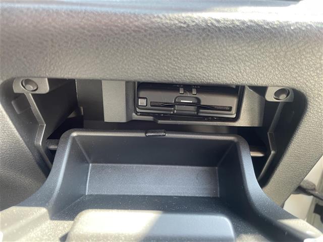 日産 セレナ １．２ Ｅ－ＰＯＷＥＲ ハイウェイスター Ｖ R2年 (関東) 99