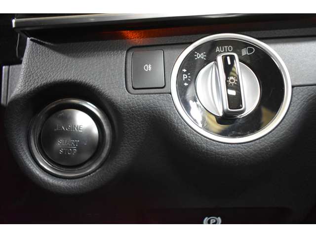 メルセデスベンツ Ｅクラス Ｅ５５０　アバンギャルド H26年 (関東) 99