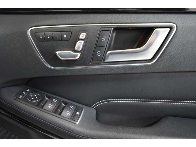 メルセデスベンツ Ｅクラス Ｅ５５０　アバンギャルド H26年 (関東) 99