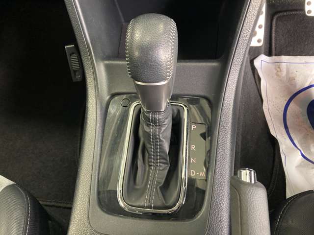 スバル インプレッサスポーツ　ハイブリッド ハイブリッド ２．０Ｉ－Ｌ アイサイト ４ＷＤ H27年 (北海道) 99