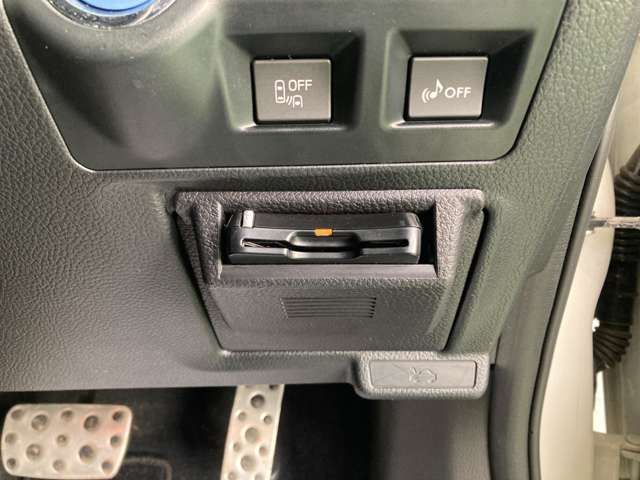 スバル インプレッサスポーツ　ハイブリッド ハイブリッド ２．０Ｉ－Ｌ アイサイト ４ＷＤ H27年 (北海道) 99