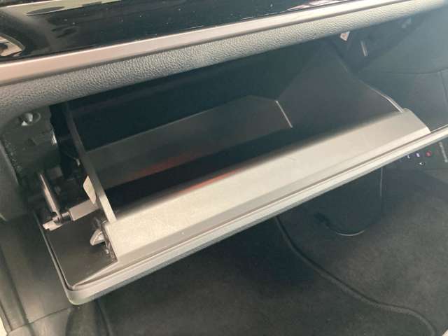 スバル インプレッサスポーツ　ハイブリッド ハイブリッド ２．０Ｉ－Ｌ アイサイト ４ＷＤ H27年 (北海道) 99