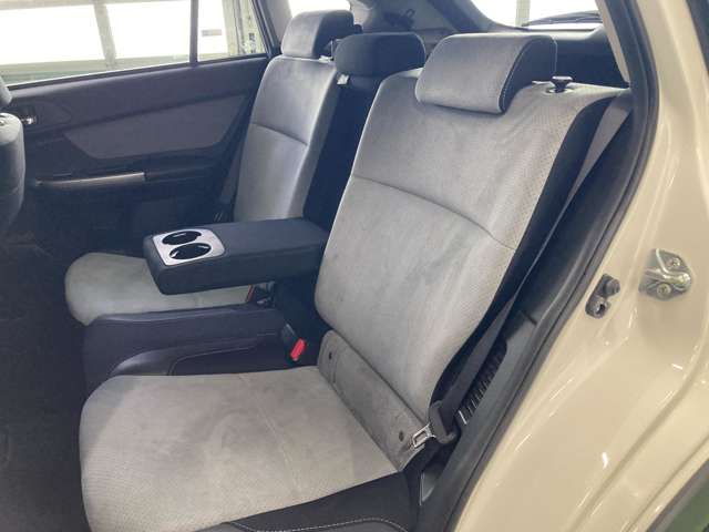 スバル インプレッサスポーツ　ハイブリッド ハイブリッド ２．０Ｉ－Ｌ アイサイト ４ＷＤ H27年 (北海道) 99