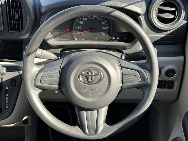 トヨタ パッソ １．０ Ｘ R4年 (東海) 99