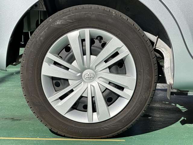 トヨタ パッソ １．０ Ｘ R4年 (東海) 99