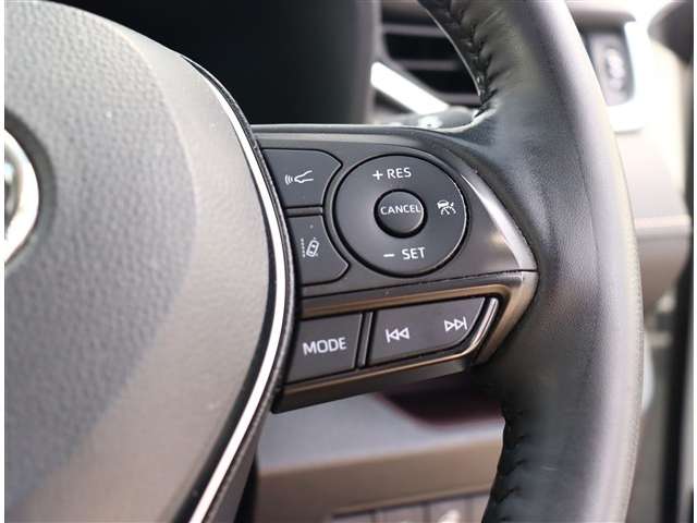 トヨタ ＲＡＶ４ ２．５ ハイブリッド Ｇ Ｅ－ＦＯＵＲ ４ＷＤ R1年 (関東) 99