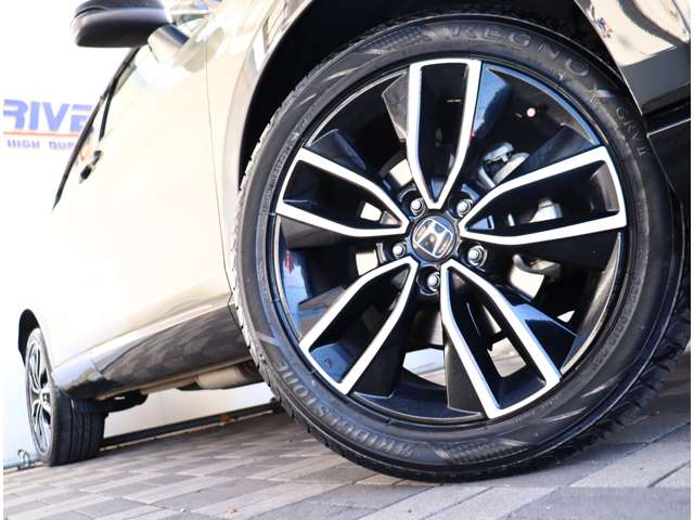 ホンダ ヴェゼル １．５ Ｅ：ＨＥＶ プレイ R3年 (関東) 99