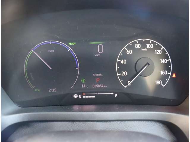 ホンダ ヴェゼル １．５ Ｅ：ＨＥＶ プレイ R3年 (関東) 99