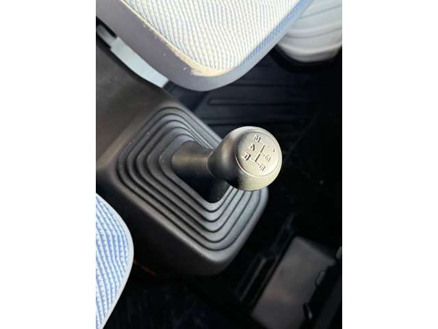 ホンダ アクティトラック ６６０ タウン ４ＷＤ H27年 (近畿) 99