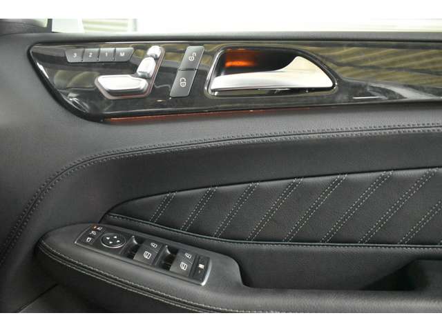 メルセデスベンツ ＧＬＥクラス ３５０ Ｄ ４マチック スポーツ ４ＷＤ H28年 (関東) 99