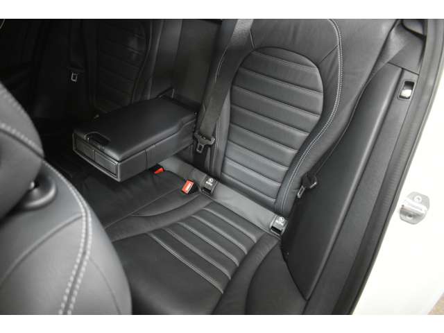 メルセデスベンツ Ｃクラスワゴン Ｃ２５０ スポーツ H28年 (関東) 99