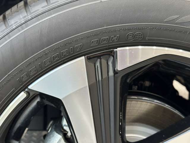 トヨタ ライズ　ハイブリッド ハイブリッド １．２ Ｚ R6年 (中国) 99