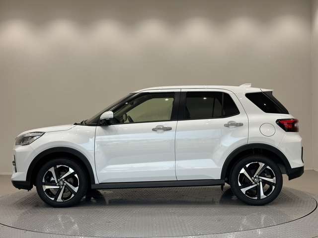 トヨタ ライズ　ハイブリッド ハイブリッド １．２ Ｚ R6年 (中国) 99