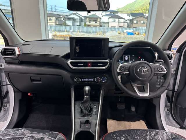 トヨタ ライズ　ハイブリッド ハイブリッド １．２ Ｚ R6年 (中国) 99