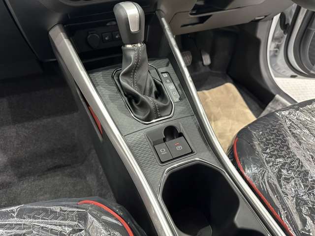 トヨタ ライズ　ハイブリッド ハイブリッド １．２ Ｚ R6年 (中国) 99