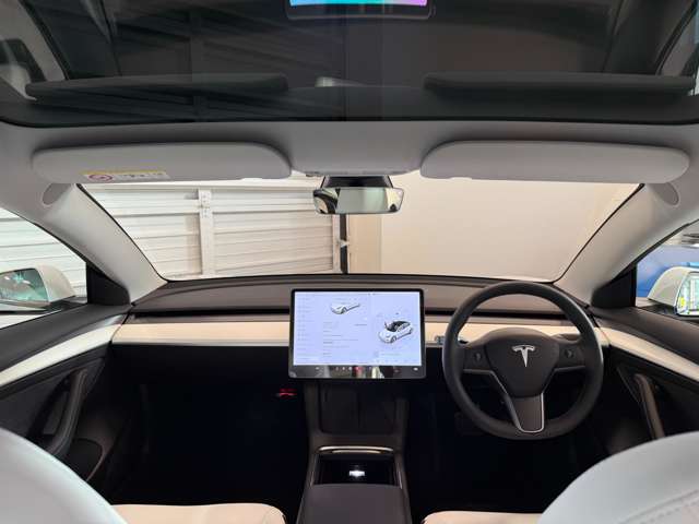 テスラ モデル３ ロングレンジ R4年 (関東) 99