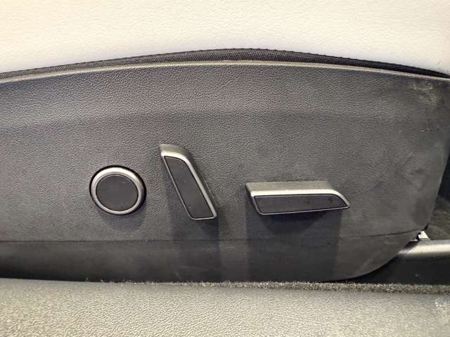 テスラ モデル３ ロングレンジ R4年 (関東) 99