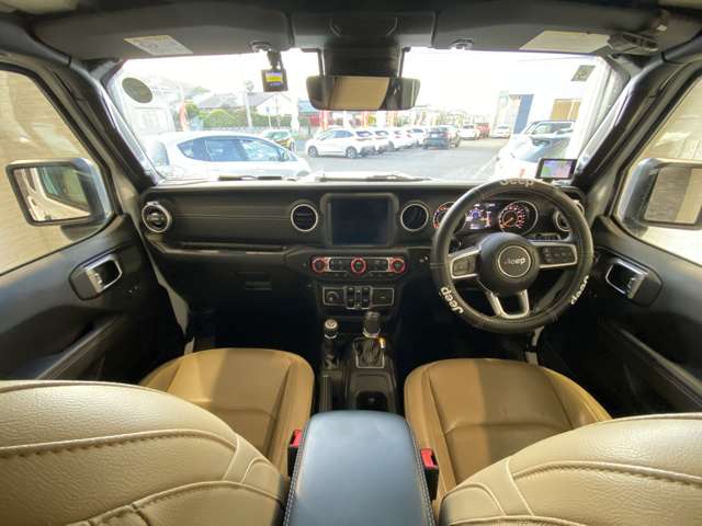 ジープ ラングラー　アンリミテッド アンリミテッド サハラ ３．６Ｌ ４ＷＤ R1年 (九州・沖縄) 99