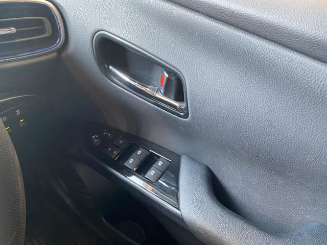 トヨタ プリウス １．８ Ａ ツーリングセレクション H28年 (九州・沖縄) 99