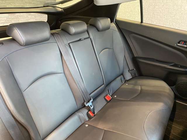 トヨタ プリウス １．８ Ａ ツーリングセレクション H28年 (九州・沖縄) 99