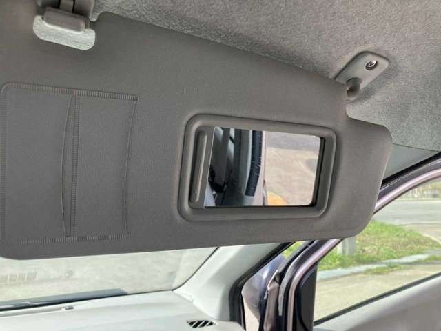 ダイハツ ミラ　イース ６６０ ＬＦ ４ＷＤ H28年 (北海道) 99