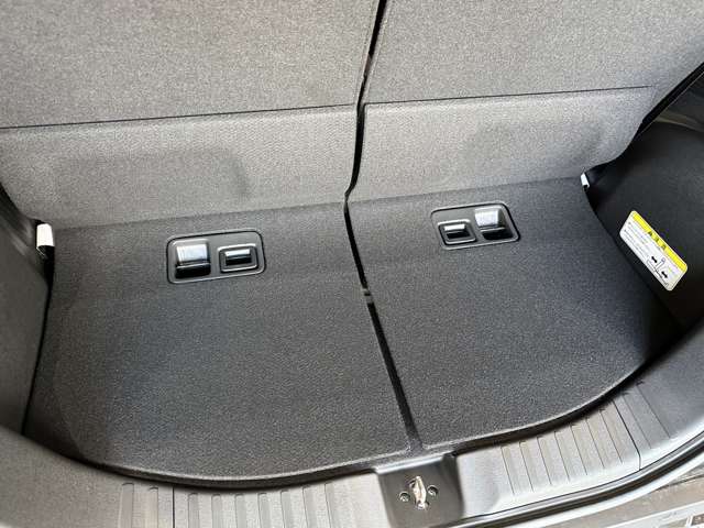 ホンダ Ｎ　ＢＯＸ カスタム ６６０ R6年 (中国) 99