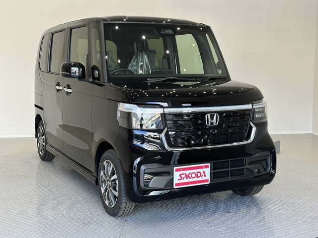 ホンダ Ｎ　ＢＯＸ カスタム ６６０ R6年 (中国) 99