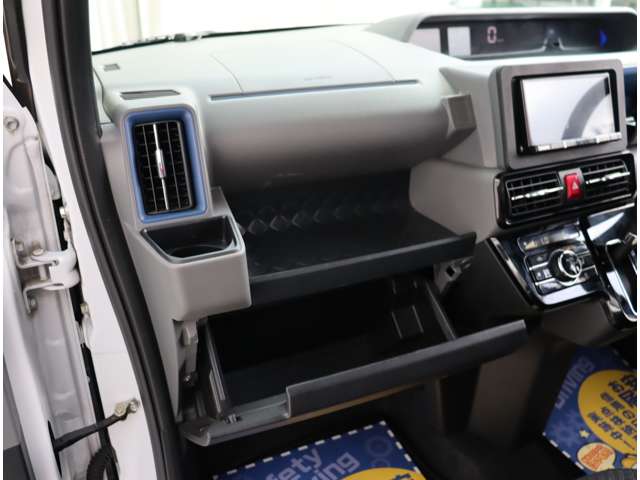 ダイハツ タント ６６０ カスタム ＲＳ セレクション R2年 (関東) 99