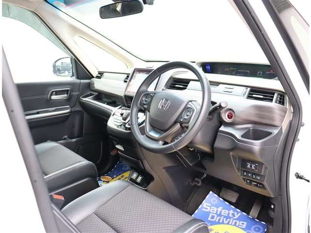 ホンダ フリード　ハイブリッド １．５ ハイブリッド Ｇ ホンダセンシング R3年 (関東) 99