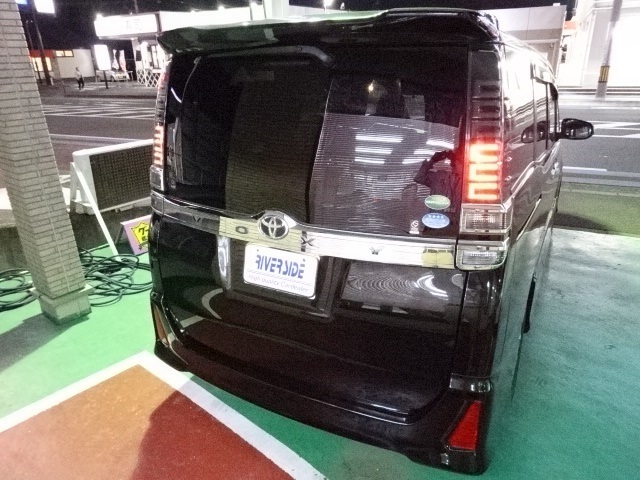 トヨタ ヴォクシー ２．０ ＺＳ R1年 (関東) 99