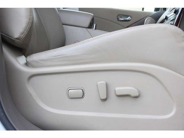 日産 ムラーノ ２．５ ２５０ＸＶ H22年 (関東) 99