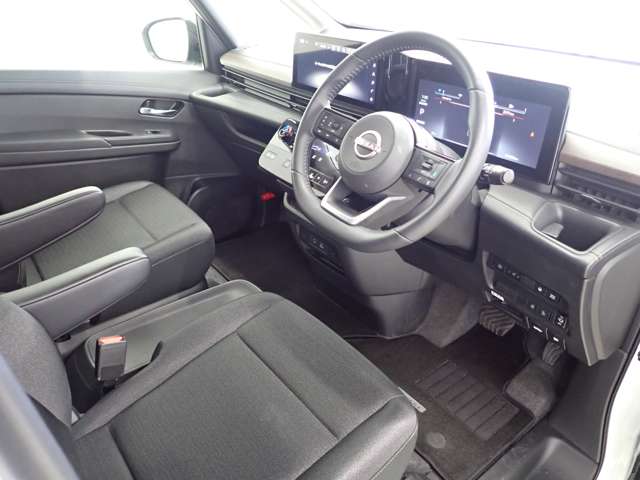 日産 セレナ １．４ Ｅ－ＰＯＷＥＲ ハイウェイスターＶ R5年 (関東) 99