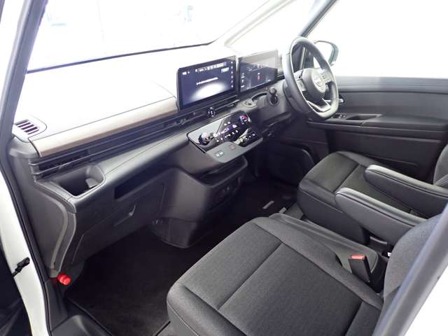 日産 セレナ １．４ Ｅ－ＰＯＷＥＲ ハイウェイスターＶ R5年 (関東) 99