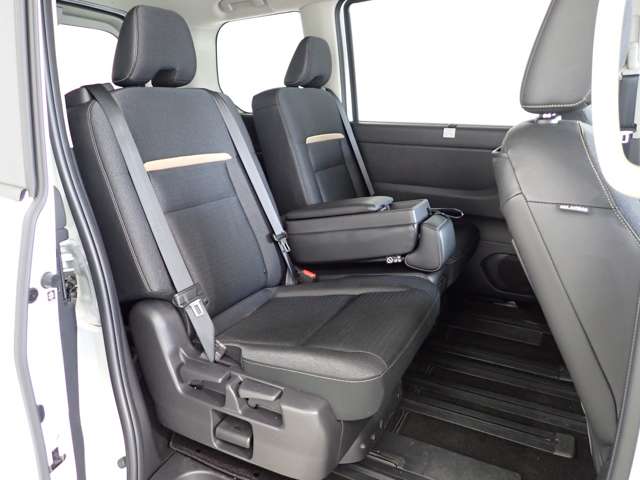 日産 セレナ １．４ Ｅ－ＰＯＷＥＲ ハイウェイスターＶ R5年 (関東) 99