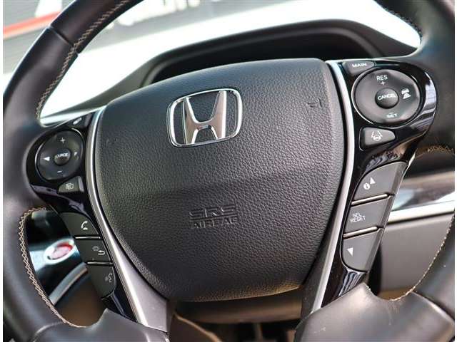 ホンダ オデッセイ　ハイブリッド ２．０ ハイブリッド アブソルート ホンダセンシング ＥＸパッケージ H28年 (関東) 99