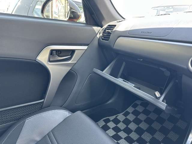 ダイハツ コペン セロ ６６０ R3年 (東海) 99