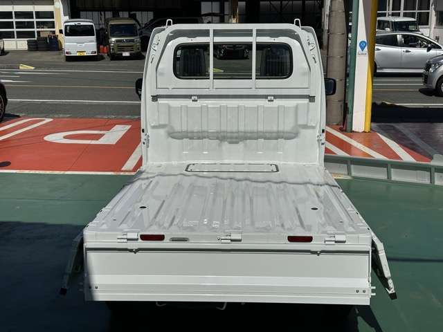 マツダ スクラムトラック ６６０ ＫＣ ４ＷＤ R6年 (東海) 99