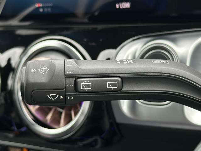 メルセデスベンツ ＥＱＢ ２５０ R5年 (近畿) 99