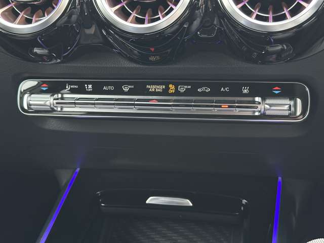 メルセデスベンツ ＥＱＢ ２５０ R5年 (近畿) 99