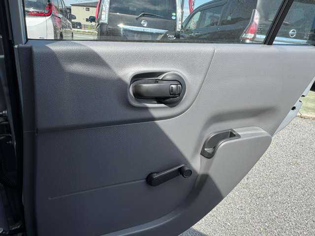 日産 ＮＶ１５０　ＡＤ １．５ ＶＥ R2年 (九州・沖縄) 99