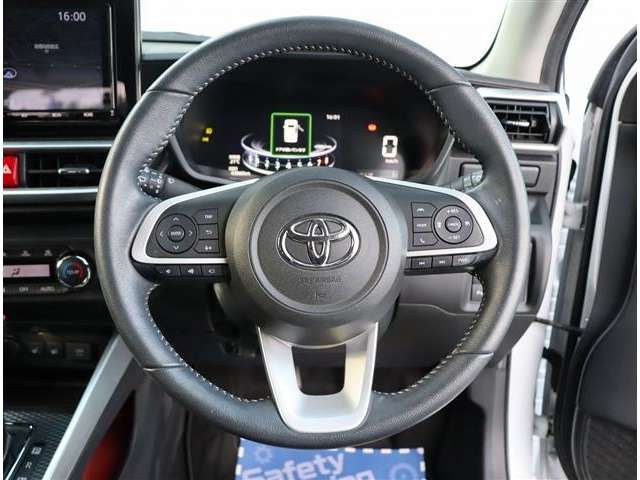 トヨタ ライズ １．０ Ｚ R2年 (関東) 99