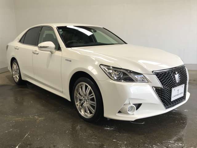 トヨタ クラウン　ハイブリッド ハイブリッド ２．５ Ｓ ＦＯＵＲ ４ＷＤ H27年 (北海道) 99