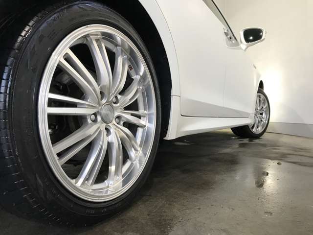 トヨタ クラウン　ハイブリッド ハイブリッド ２．５ Ｓ ＦＯＵＲ ４ＷＤ H27年 (北海道) 99