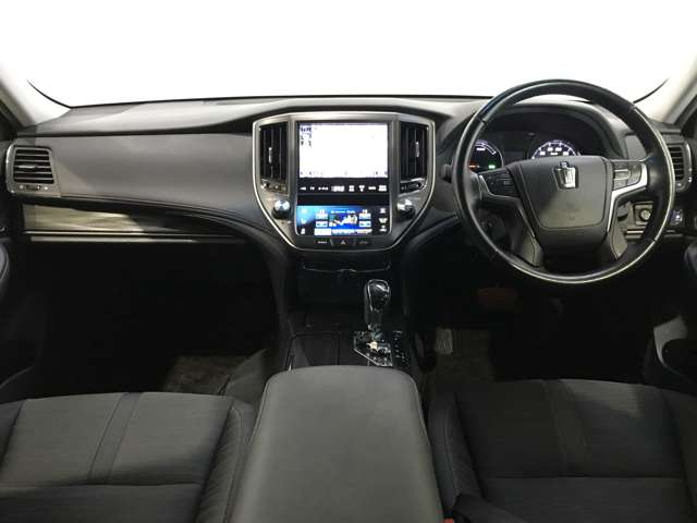 トヨタ クラウン　ハイブリッド ハイブリッド ２．５ Ｓ ＦＯＵＲ ４ＷＤ H27年 (北海道) 99