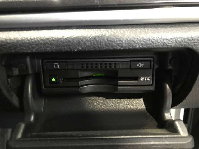 トヨタ クラウン　ハイブリッド ハイブリッド ２．５ Ｓ ＦＯＵＲ ４ＷＤ H27年 (北海道) 99