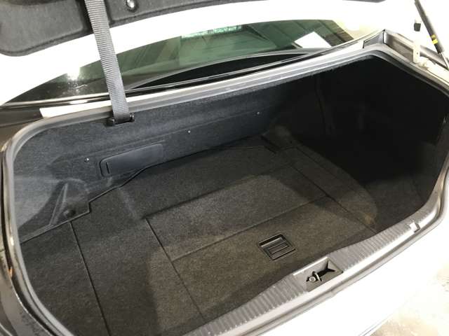 トヨタ クラウン　ハイブリッド ハイブリッド ２．５ Ｓ ＦＯＵＲ ４ＷＤ H27年 (北海道) 99