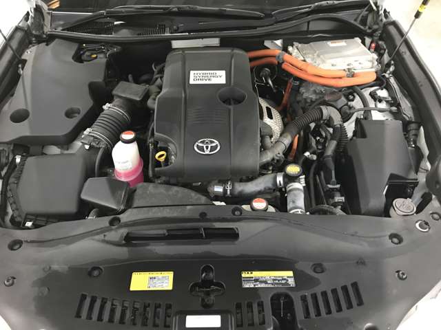 トヨタ クラウン　ハイブリッド ハイブリッド ２．５ Ｓ ＦＯＵＲ ４ＷＤ H27年 (北海道) 99