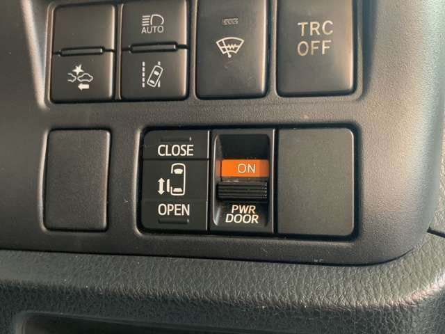 トヨタ ノア １．８ ハイブリッド Ｇ R1年 (東北) 99