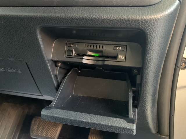 トヨタ ノア １．８ ハイブリッド Ｇ R1年 (東北) 99